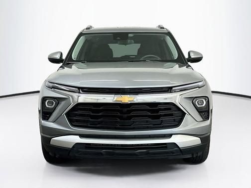 Sterling Gray Metallic 2025 Chevrolet Trailblazer LT
