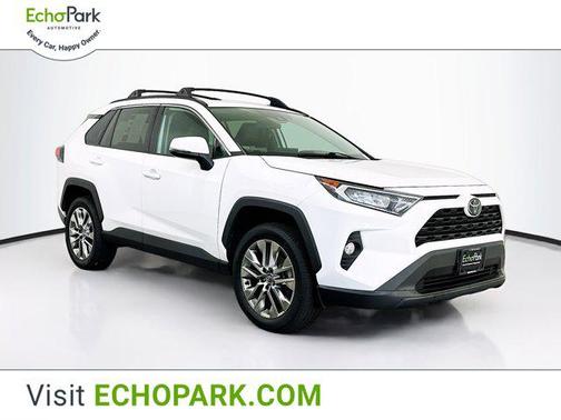 2020 Toyota RAV4 XLE Premium