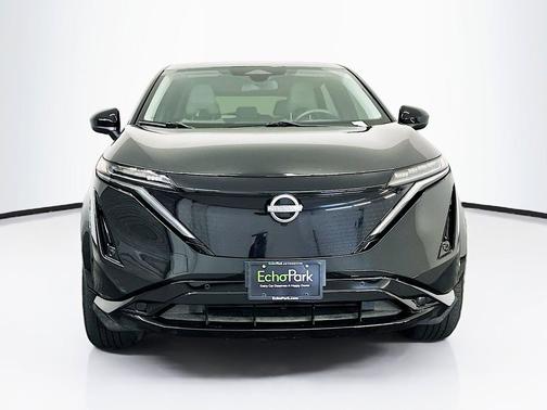Black Diamond Pearl 2024 Nissan ARIYA ENGAGE