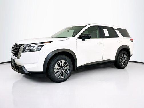 2024 Nissan Pathfinder S 4WD