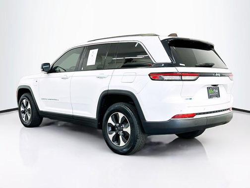2022 Jeep Grand Cherokee 4xe Base