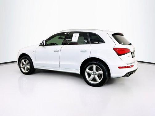 2017 Audi Q5 2.0T Premium Plus