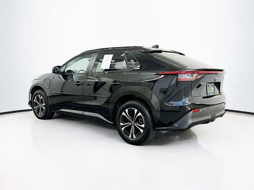 2024 Toyota bZ4X XLE