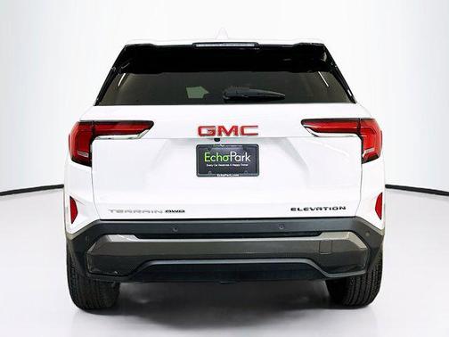 2025 GMC Terrain AWD Elevation