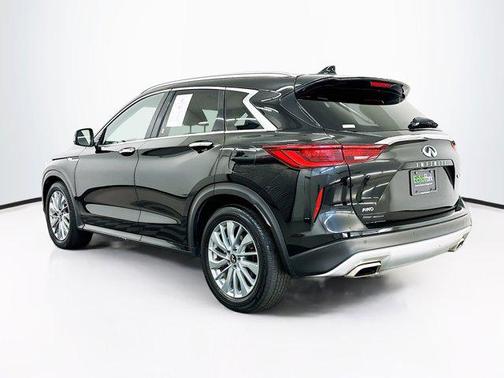 2024 INFINITI QX50 LUXE AWD