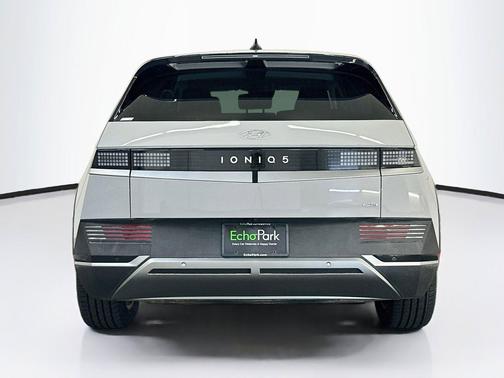 Cyber Gray 2024 Hyundai IONIQ 5 SE