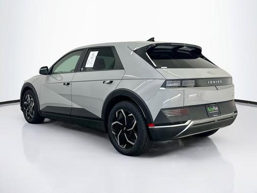 Cyber Gray 2024 Hyundai IONIQ 5 SE