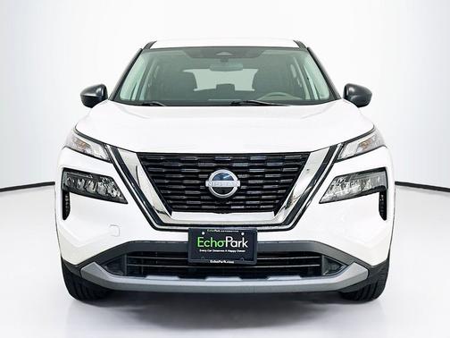 Glacier White 2023 Nissan Rogue S