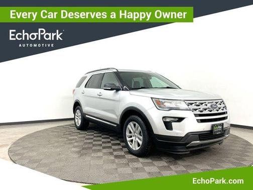 Photo 1 of 39 of 2019 Ford Explorer XLT
