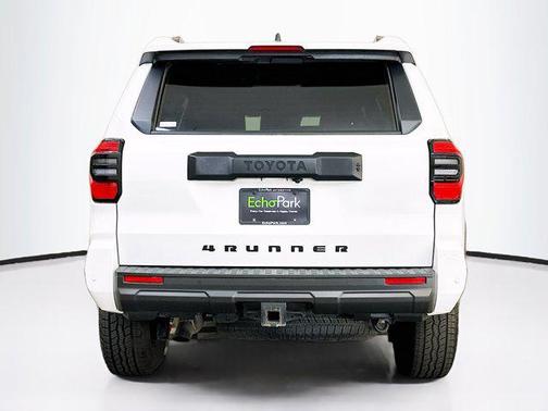 2025 Toyota 4Runner TRD Off Road