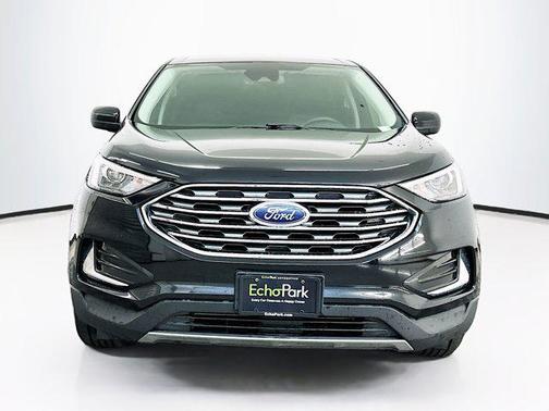 Agate Black Metallic 2022 Ford Edge SEL