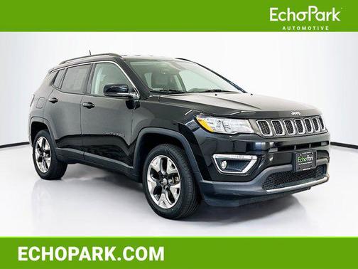 Diamond Black Crystal Pearlcoat 2018 Jeep Compass Limited