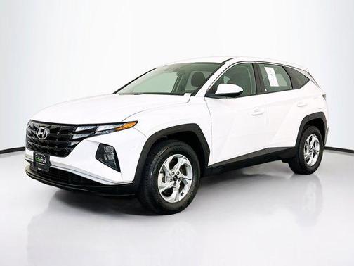 2023 Hyundai TUCSON SE