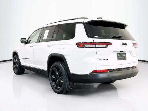 Bright White Clearcoat 2022 Jeep Grand Cherokee L Altitude