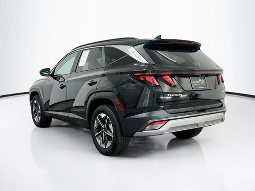 Phantom Black 2026 Hyundai TUCSON SEL