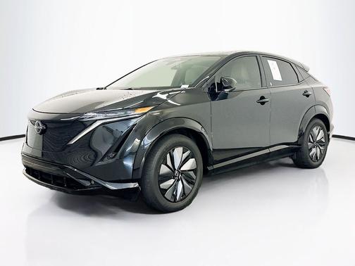 Black Diamond Pearl 2023 Nissan ARIYA EVOLVE+