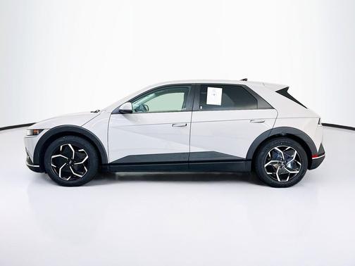 Cyber Gray 2024 Hyundai IONIQ 5 SEL