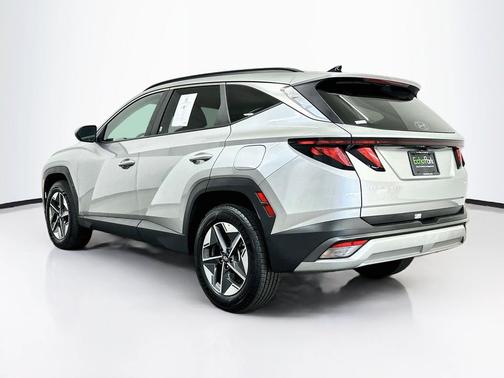 Shimmering Silver 2025 Hyundai TUCSON SEL