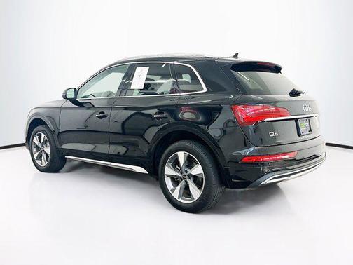 Brilliant Black 2023 Audi Q5 40 Premium Plus
