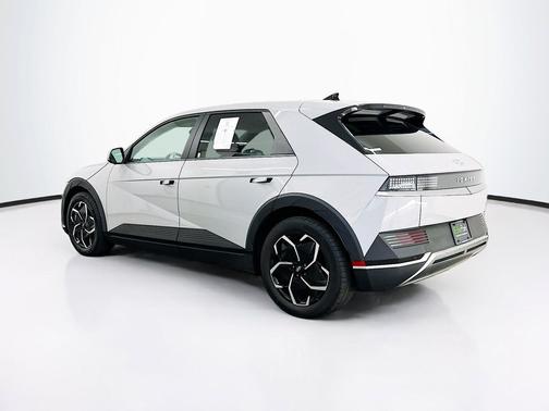 Cyber Gray 2024 Hyundai IONIQ 5 SEL