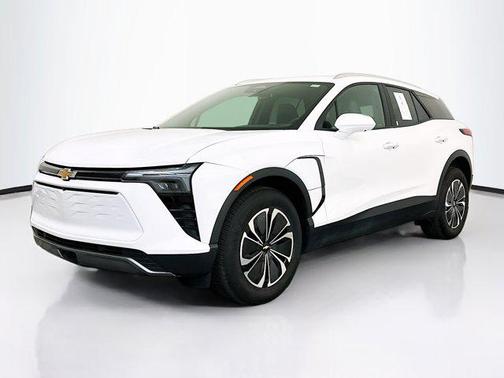 Summit White 2024 Chevrolet Blazer EV eAWD LT