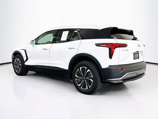 Summit White 2024 Chevrolet Blazer EV eAWD LT