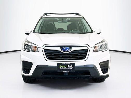 Crystal White Pearl 2019 Subaru Forester Premium