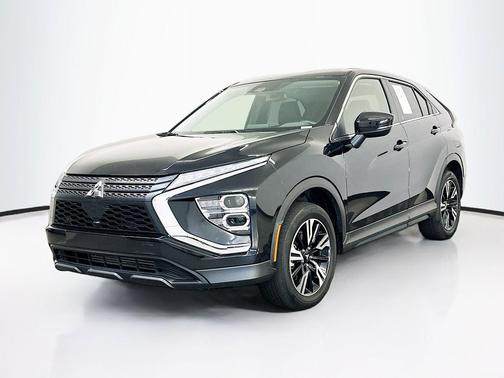 Labrador Black Pearl 2025 Mitsubishi Eclipse Cross SE