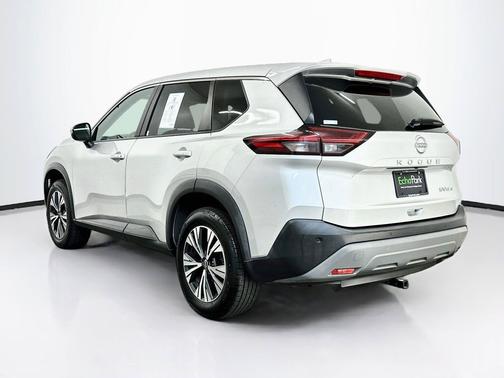 Brilliant Silver Metallic 2022 Nissan Rogue SV
