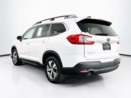 Crystal White Pearl 2023 Subaru Ascent Premium 7-Passenger