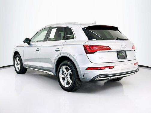 2023 Audi Q5 40 Premium