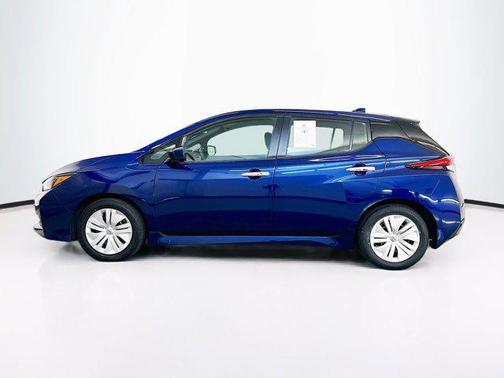 2025 Nissan Leaf S