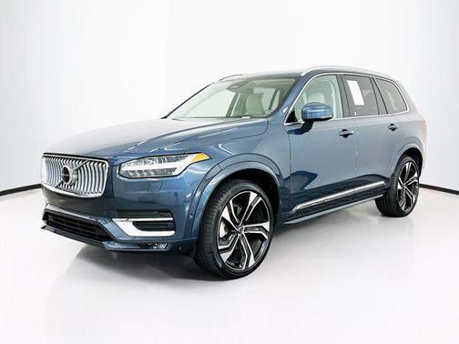 2024 Volvo XC90 B6 Ultimate Bright Theme 7-Seater