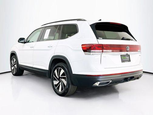 2024 Volkswagen Atlas 2.0T SE w/Technology 4MOTION
