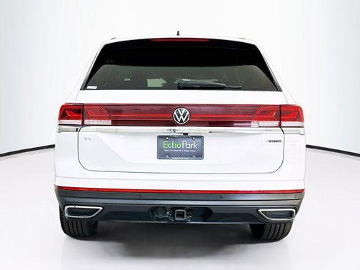 2024 Volkswagen Atlas 2.0T SE w/Technology 4MOTION