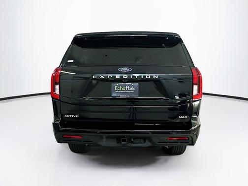 Agate Black Metallic 2025 Ford Expedition Max Active 4x4