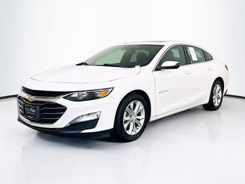 Summit White 2024 Chevrolet Malibu FWD 1LT