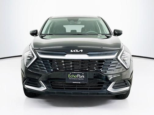 Ebony Black 2025 Kia Sportage LX
