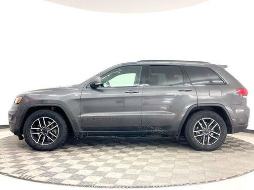 Photo 5 of 38 of 2021 Jeep Grand Cherokee Trailhawk