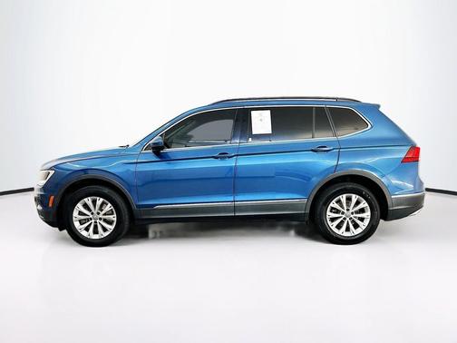Silk Blue Metallic 2018 Volkswagen Tiguan 2.0T SEL