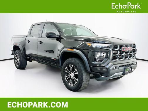 Onyx Black 2023 GMC Canyon AT4