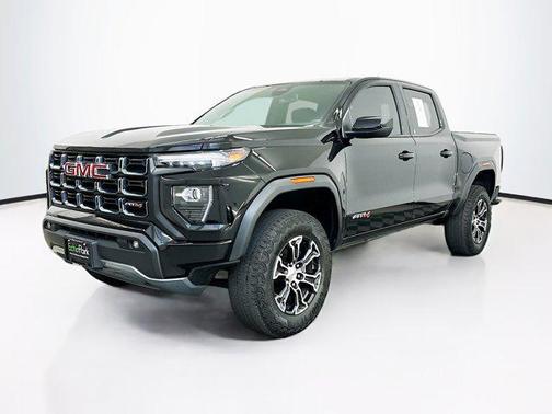 Onyx Black 2023 GMC Canyon AT4