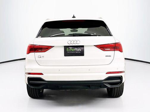 2023 Audi Q3 Premium 45 TFSI S line quattro Tiptronic