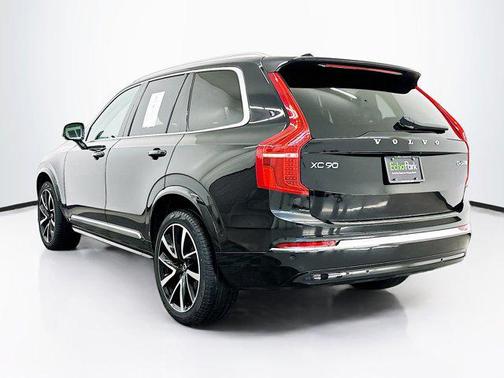 2024 Volvo XC90 B6 Plus Bright Theme 6-Seater