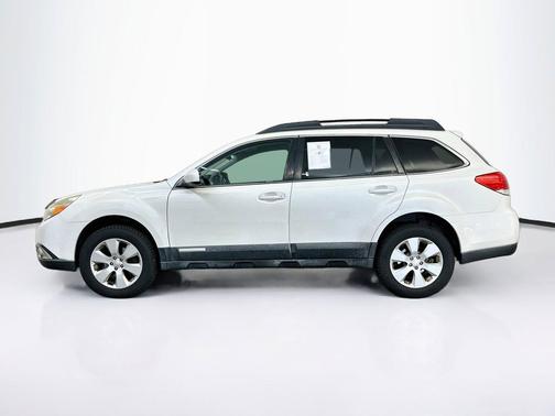 Satin White Pearl 2010 Subaru Outback 2.5 i Premium