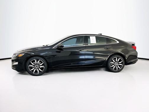 Mosaic Black Metallic 2021 Chevrolet Malibu FWD RS