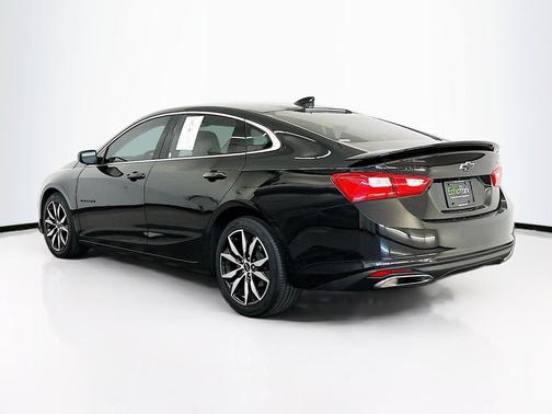 Mosaic Black Metallic 2021 Chevrolet Malibu FWD RS