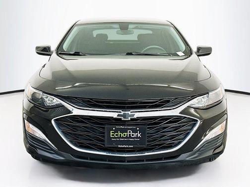 Mosaic Black Metallic 2021 Chevrolet Malibu FWD RS