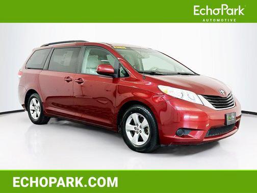2014 Toyota Sienna LE