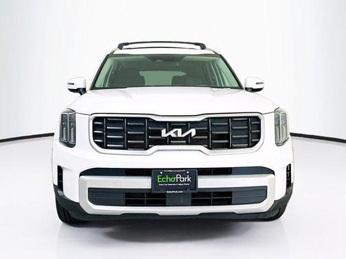 Glacial White Pearl 2025 Kia Telluride S